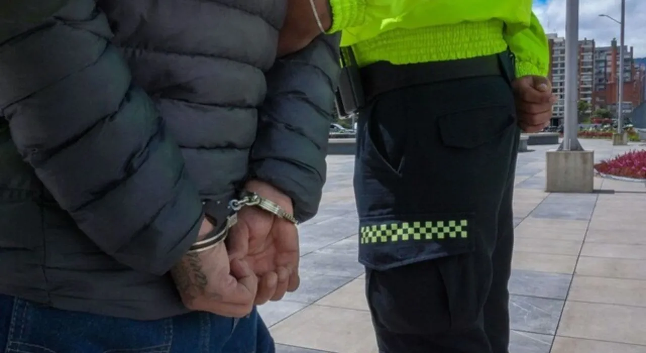 Capturado por el atentado contra Miguel Uribe. 